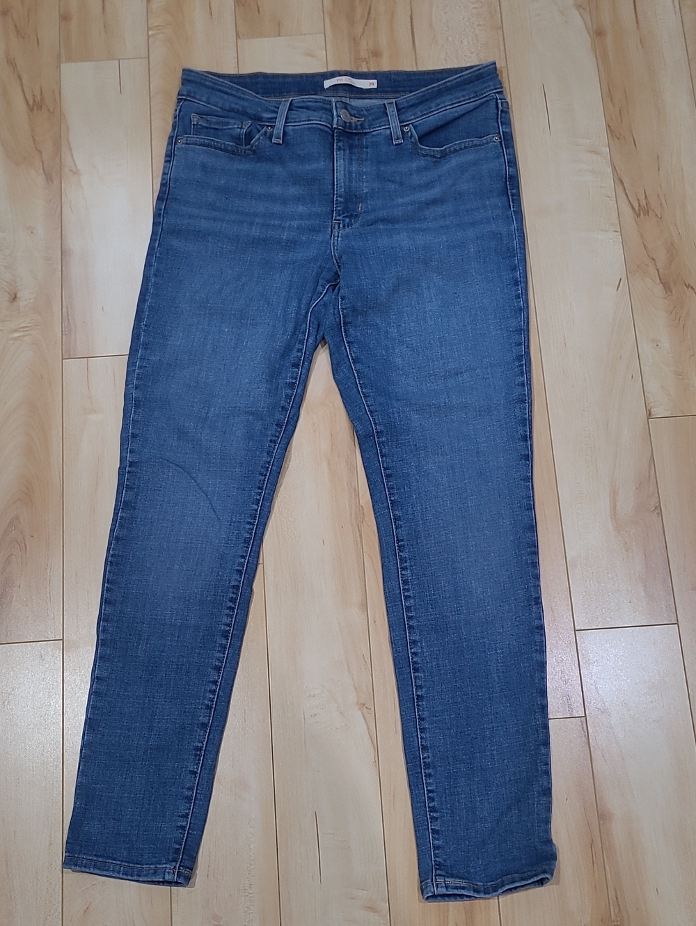 Levi's 711 Women's Size 29 Skinny Jeans